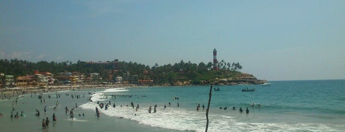 Kovalam Beach is one of Tempat yang Disukai Den.