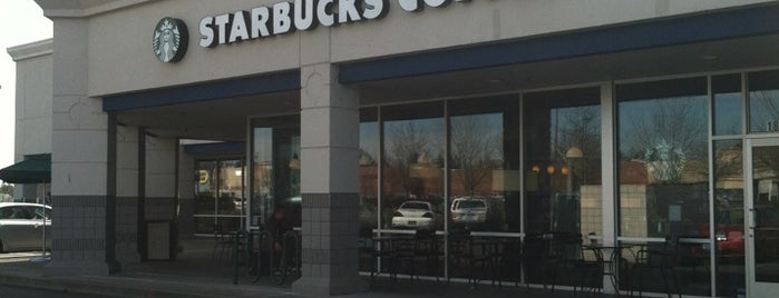 Starbucks is one of Locais curtidos por Jennifer.