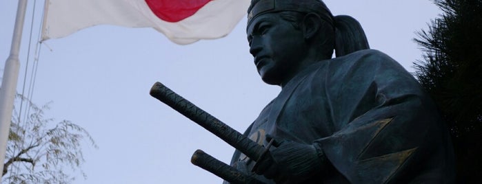 Hijikata Toshizo Statue is one of fuji: сохраненные места.