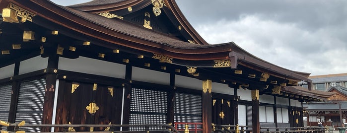 西院御影堂 (大師堂) is one of 京都府の国宝建造物.