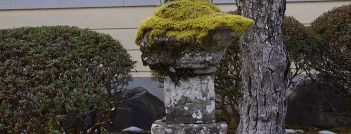 石童丸母君 千里姫之墓 is one of 高野山の著名人墓標（奥の院から山上一帯）.