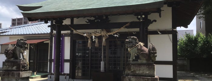 宮寺熊野座神社 is one of 立てた神社ベニュー2.