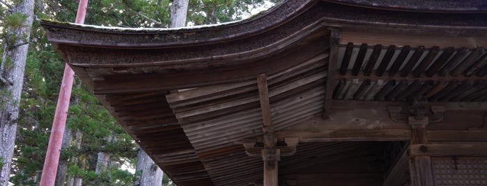 不動堂 is one of 神社仏閣.