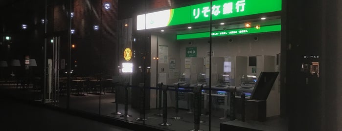 りそな銀行 船場支店 is one of My りそなめぐり.