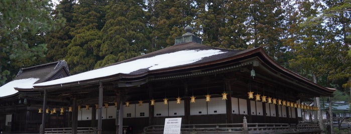 御影堂 is one of 神社仏閣.