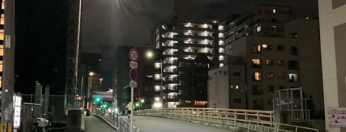 住吉橋 is one of うまれ浪花の 八百八橋.