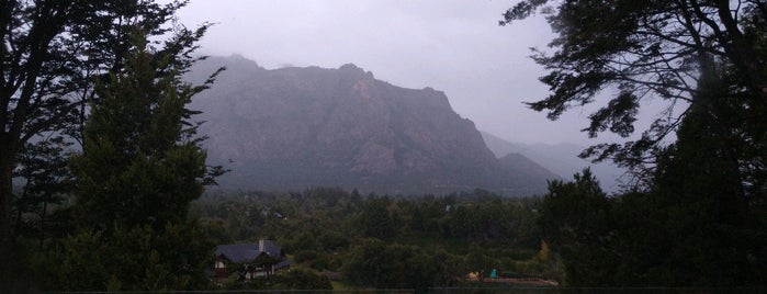 Arelauquen Golf & Country Club is one of Bariloche.