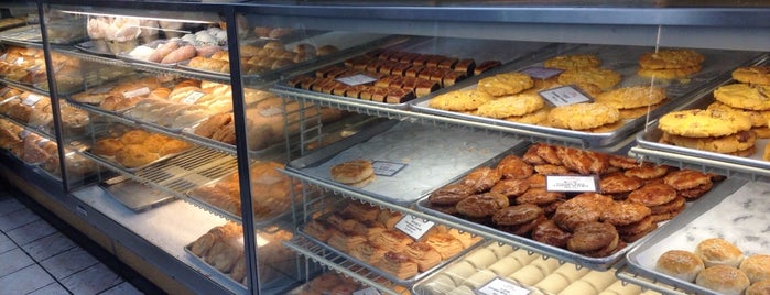 Chiu Quon Bakery is one of Favorite Places in Chicago.