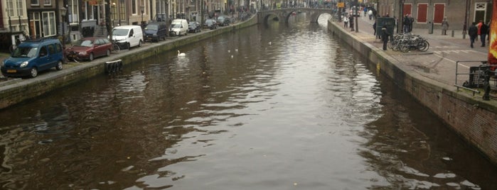 Liesdelsluis (Brug 207) is one of Amsterdam bridges: count them down! ❌❌❌.