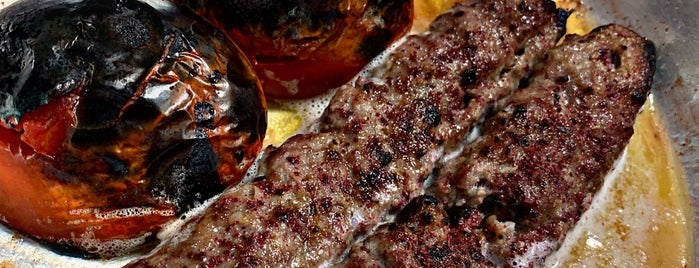 غذا خوری سرچشمه | Sar Cheshme Restaurant is one of Mehdi'nin Kaydettiği Mekanlar.