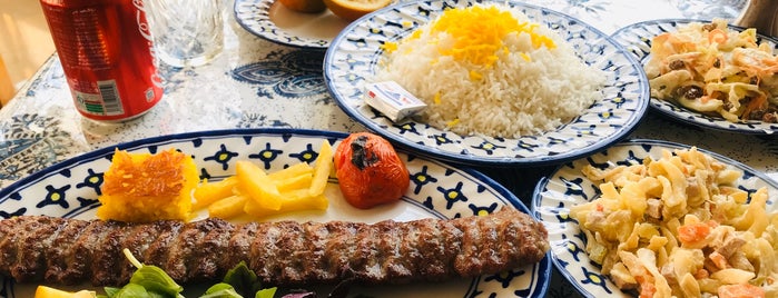 Barbod Restaurant | رستوران باربد is one of Mohsen'in Kaydettiği Mekanlar.