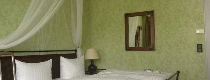 Hotel Loccumer Hof is one of Lugares favoritos de Jelena.