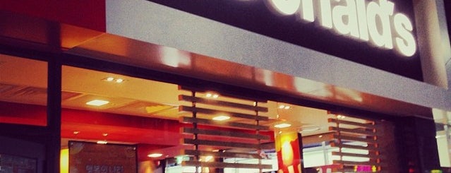 McDonald's is one of Tempat yang Disukai Anaïs.