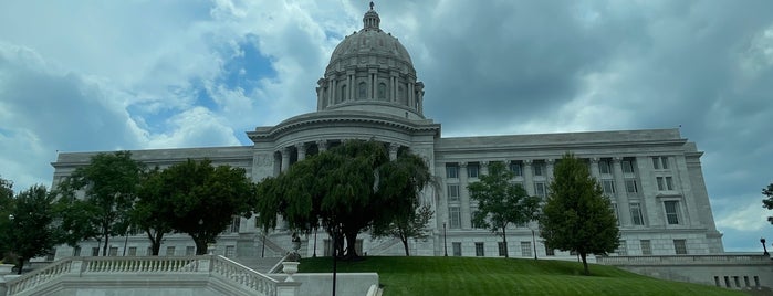 Missouri State Capitol is one of State Capitols.