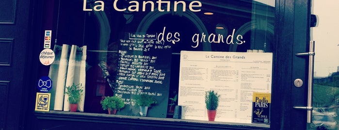 La Cantine des Grands is one of Versailles.
