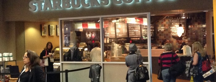 Starbucks is one of Orte, die Douglas gefallen.
