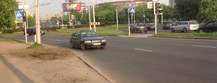 Площадь Бангалор is one of streets & destinations.