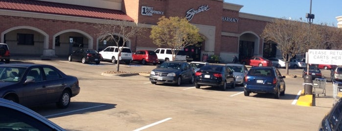 Kroger is one of Sirus’s Liked Places.