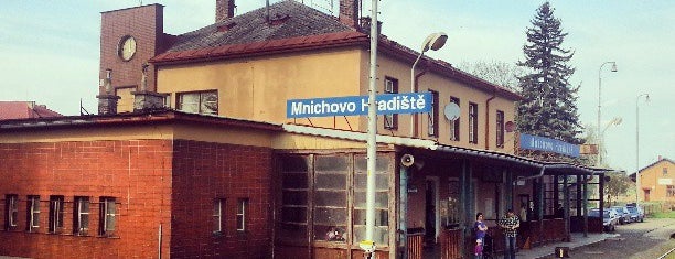 Železniční stanice Mnichovo Hradiště is one of Železniční stanice ČR: M (7/14).