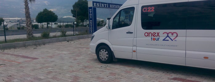 Esinti Restaurant is one of tufan'ın Beğendiği Mekanlar.