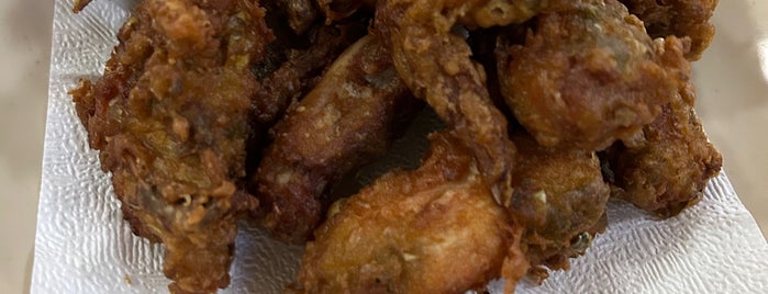 Han Chu Fried Chicken is one of Seoul Eats.