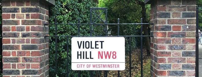 Violet Hill Gardens is one of St John's Wood parks.