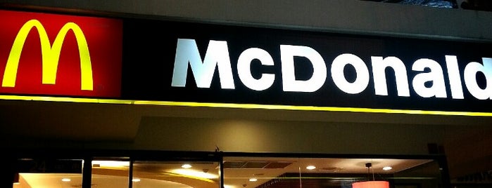 McDonald's is one of Orte, die Irina gefallen.