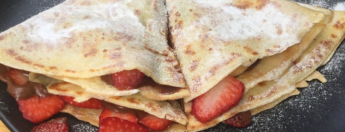 Rimo's Crêperie is one of Als.
