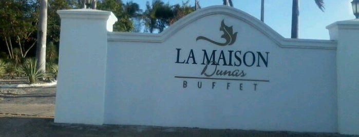 La Maison Buffet is one of Locais curtidos por Raquel.