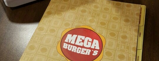 Mega Burger's is one of Tempat yang Disukai Luísa.