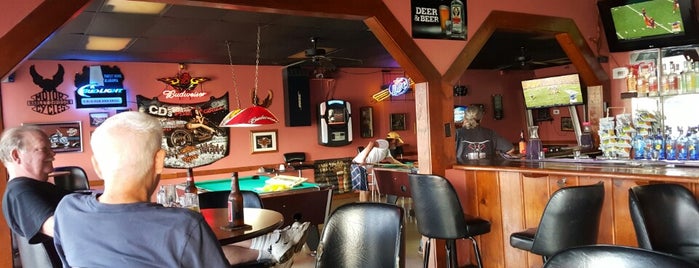 CD's Pub and Grill is one of Lugares favoritos de The1JMAC.