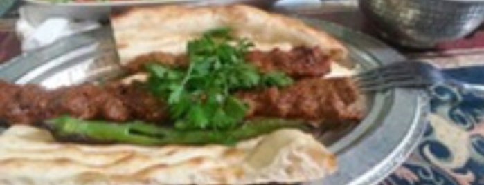 Çobanoğlu Kebap is one of mehmetさんのお気に入りスポット.