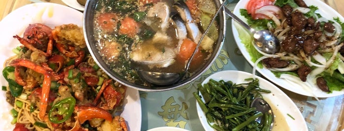 Seafood Cove Chinese Restaurant is one of G'ın Kaydettiği Mekanlar.