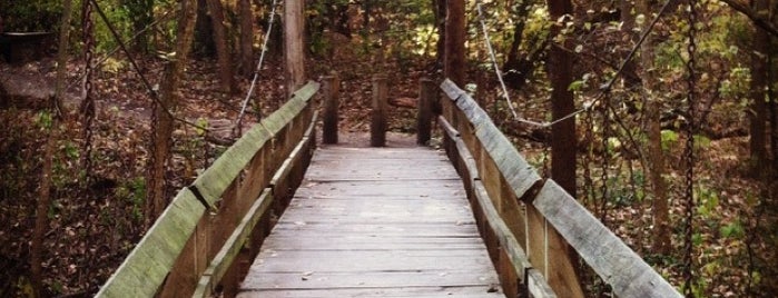 Newton Hills State Park is one of Lugares favoritos de Chelsea.