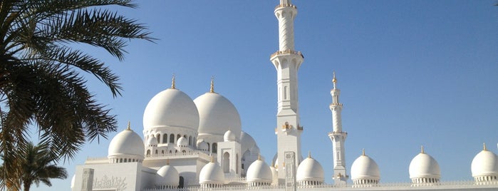 Sheikh Zayed Grand Mosque is one of Посещенные места.