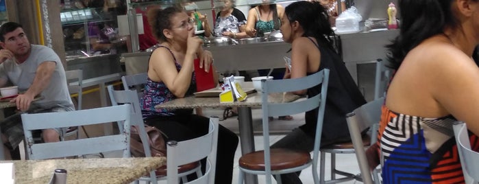 Panificadora O Pão is one of Restaurantes em Fortaleza.