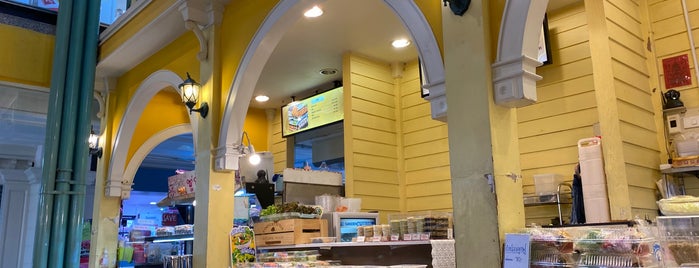 ลานขนมดิโอลด์สยาม is one of BKK_Bakery, Desserts.