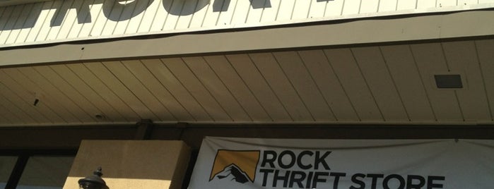 Rock Thrift Store is one of Orte, die Mayer gefallen.
