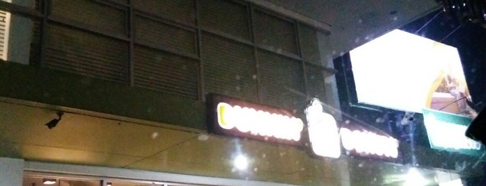 Dunkin' is one of Reminiscence of love.