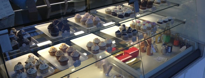 Heavenly Cupcakes is one of Rotterdam.