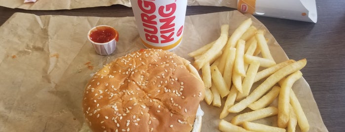 Burger King is one of สถานที่ที่ Don ถูกใจ.