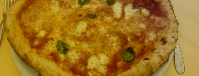 Brandi Pizzeria is one of Italia.
