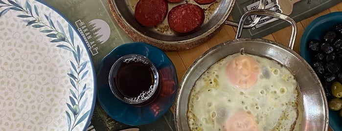 Daşdibi Kahvaltı & Kafe is one of Bodrum.