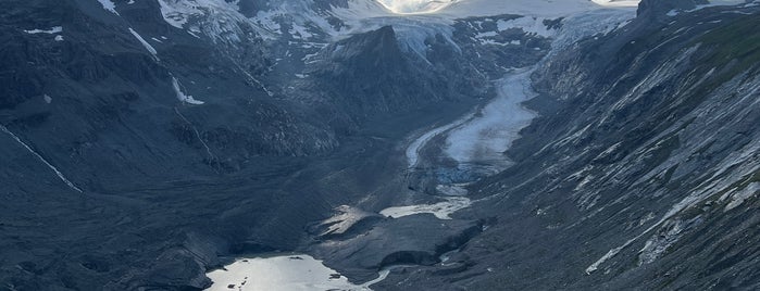 Großglockner is one of Thomas’s Liked Places.