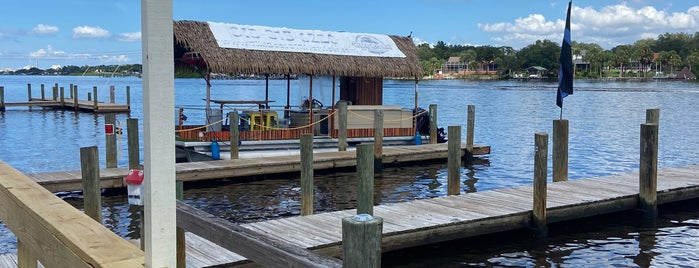 Jerry’s Dockside Bar & Grill is one of Tampa Eateries.