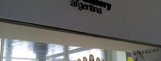 Shop Gallery is one of Bariloche.