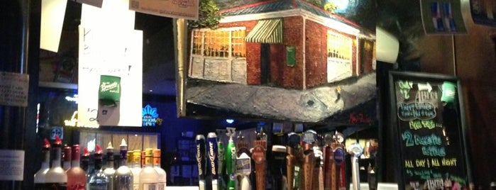 Bruno's Tavern is one of Tempat yang Disukai Anthony.