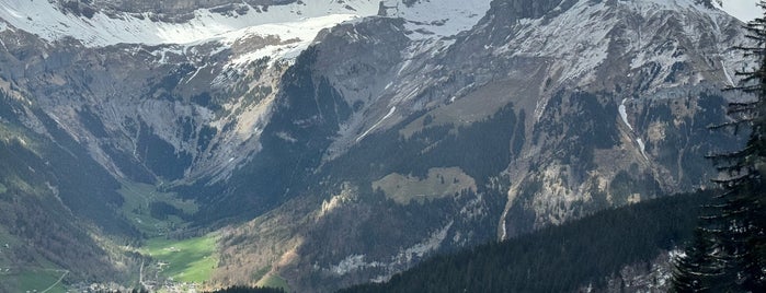 Titlis is one of سويسرا.