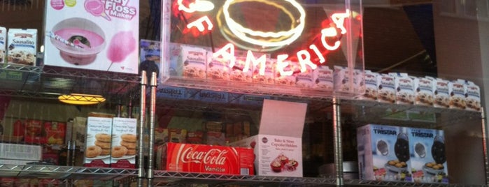Taste of America is one of Tiendas de comida de otros paises.