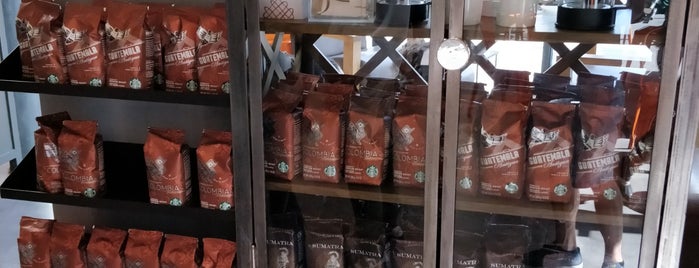 Starbucks is one of Carlos Alberto'nun Beğendiği Mekanlar.